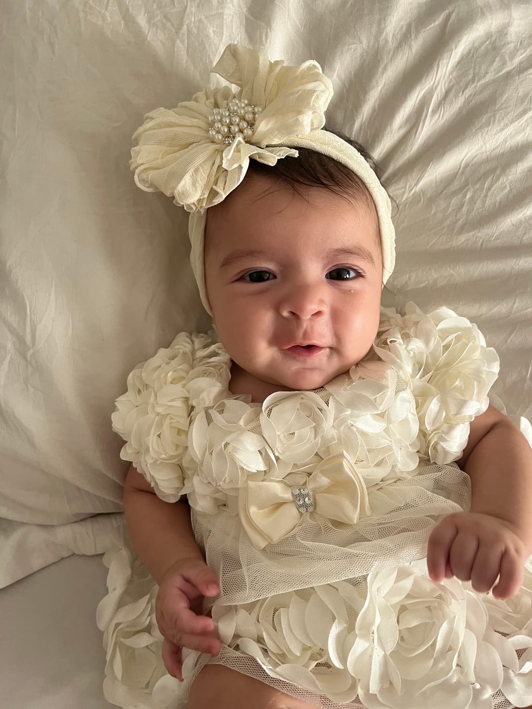 Customer photo review of Pearl Ruffled Headband