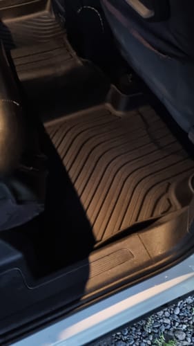 Customer photo review of Pisos Calce Perfecto VOLKSWAGEN TIGUAN años 2018 al 2023 (No Sport)