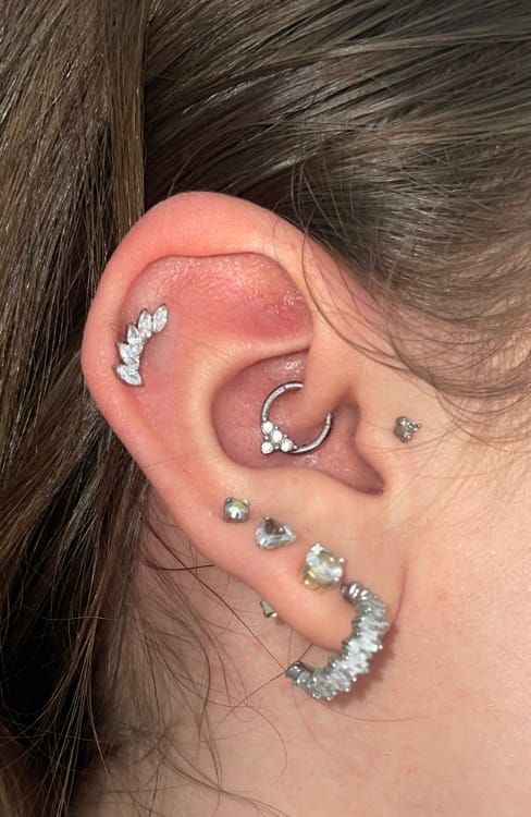 Customer photo review of Noemi Ohrstecker | 18K vergoldet