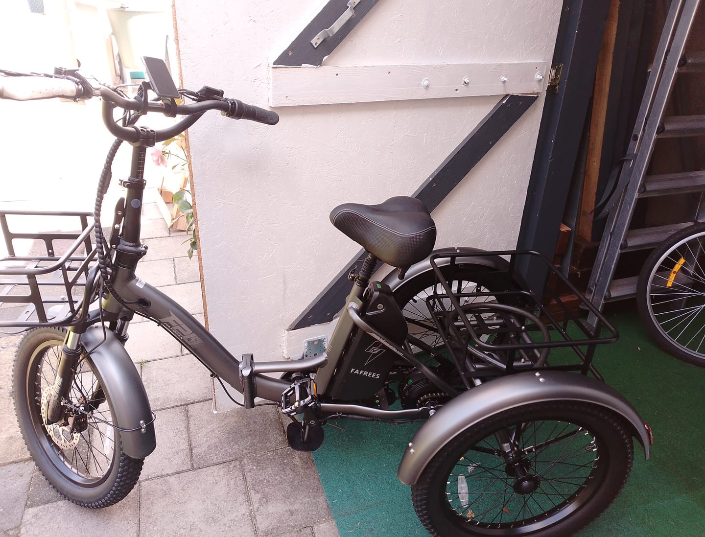 Customer photo review of Front Rack Basket