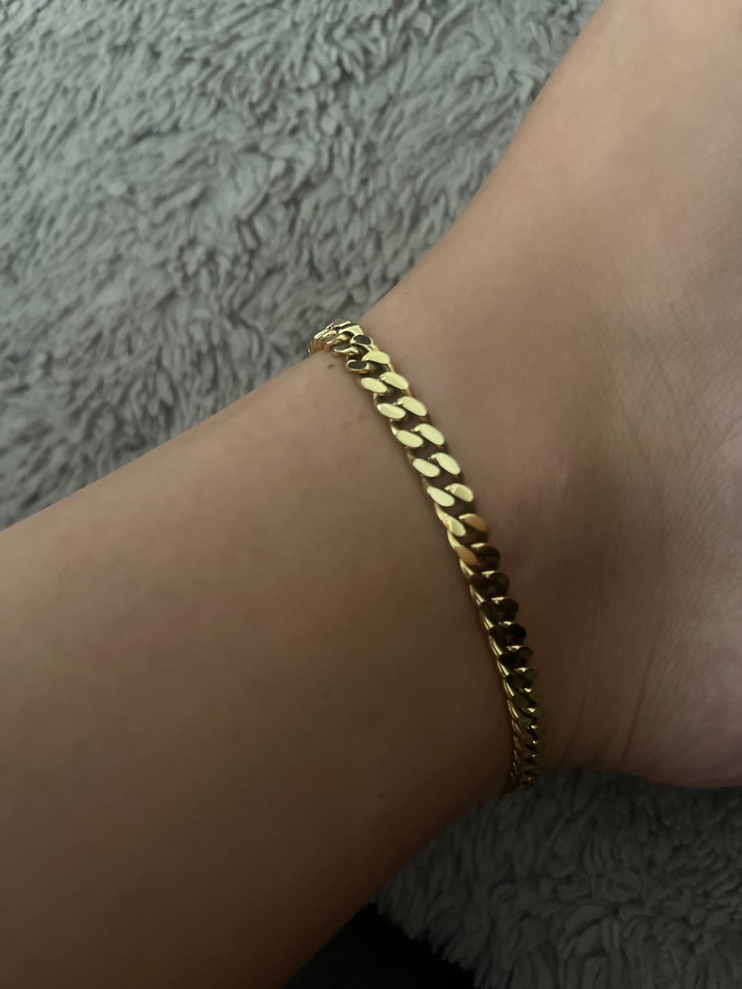 Customer photo review of Cuba Fußkette | 18K vergoldet