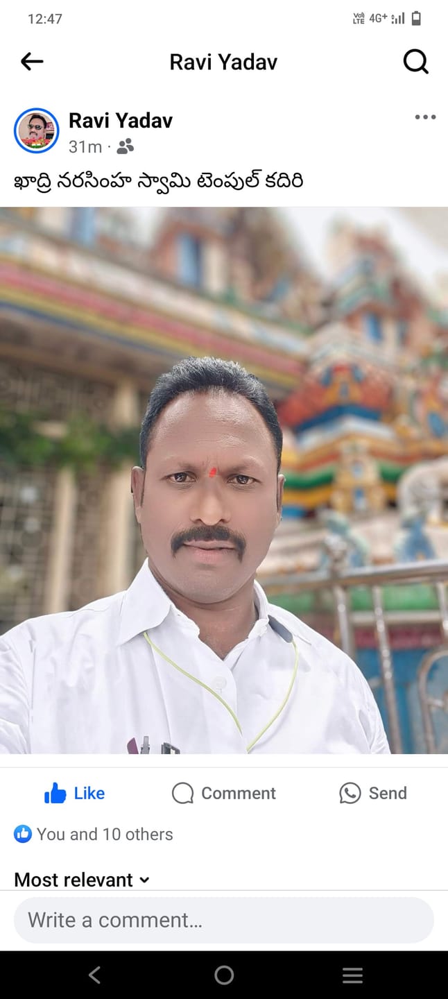 Customer photo review of Linen Basic - Cotton Linen Formal White Shirt For Men | Uathayam