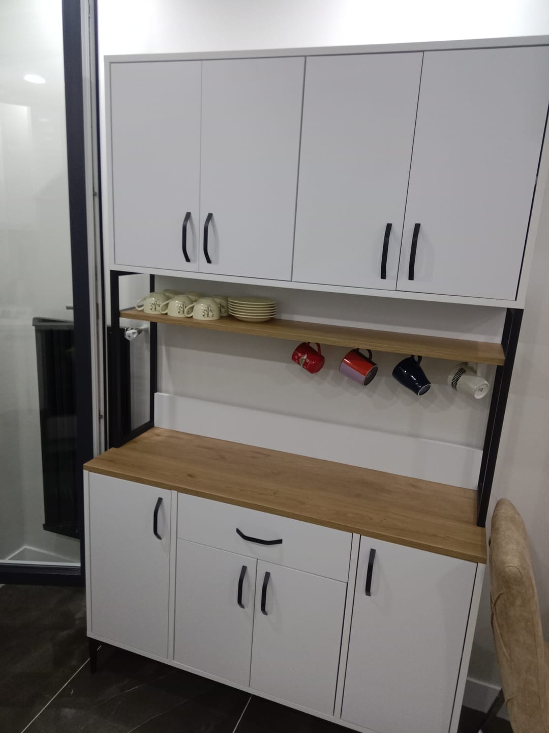 Customer photo review of Rani JE127 Çok Amaçlı Dolap 8 Kapaklı 1 Çekmeceli Kiler Mutfak Dolabı Beyaz - Sepet Ceviz