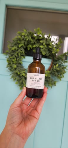 Customer photo review of SUPER Wild Salmon CBD Oil - 4 oz - 4,000 mg! Healthy Hips & Joints Care Formula CBD for dogs and cats