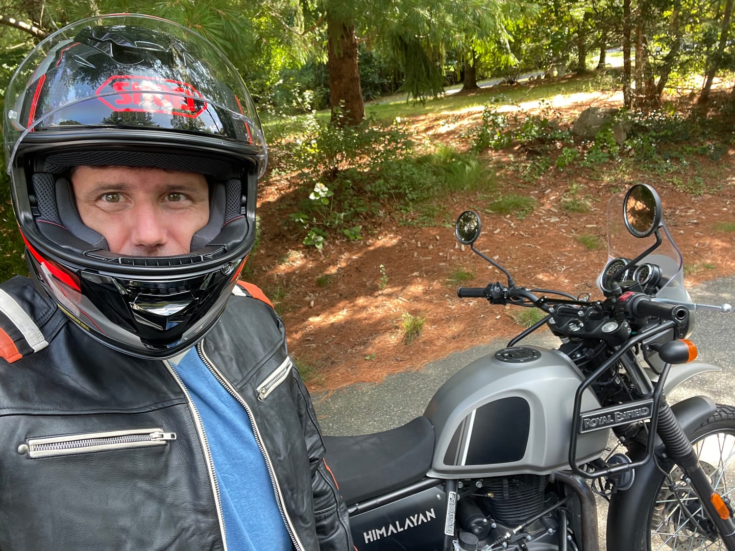 Customer photo review of James Men's Vintage Motorcycle Leather Jacket