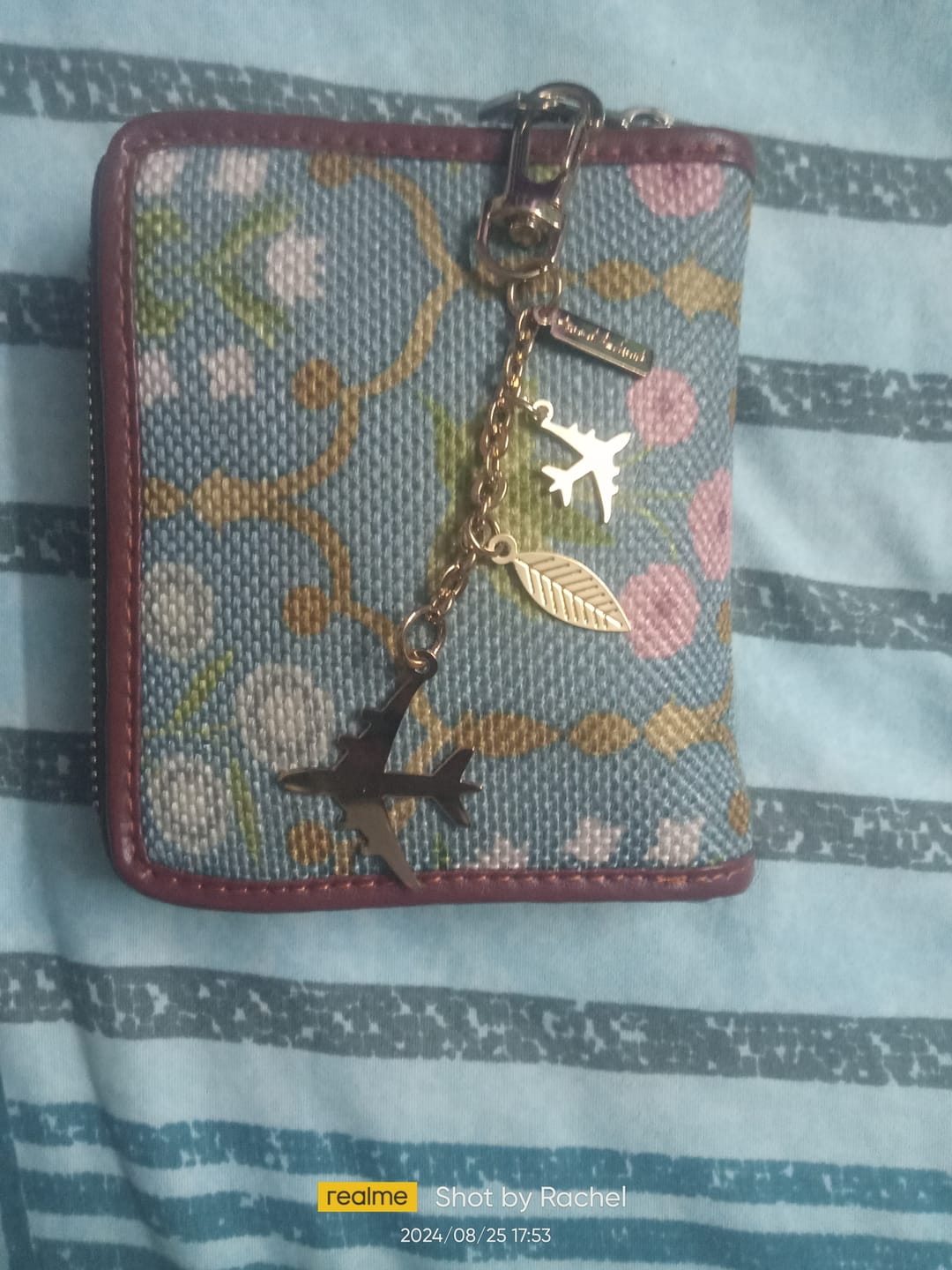 Customer photo review of Bag Charm Aeroplane