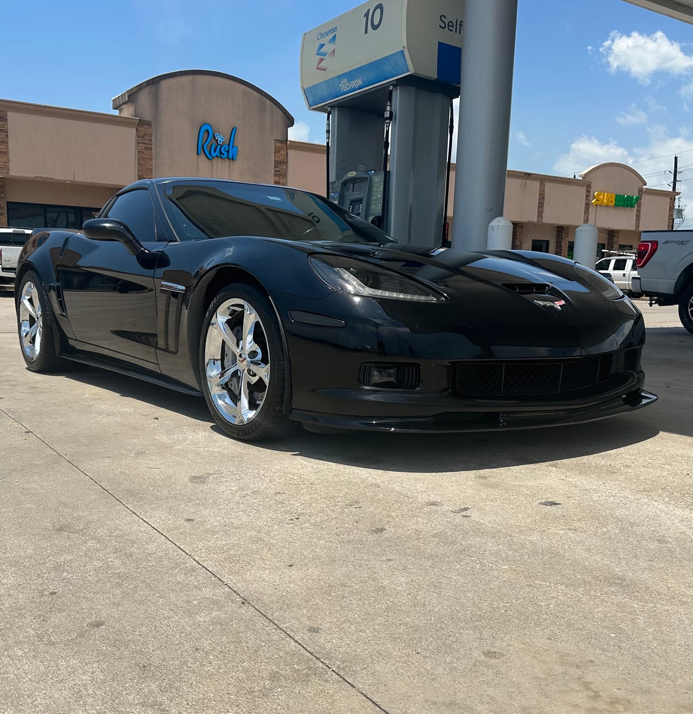 Customer photo review of Corvette C6 Grand Sport / Z06 Front Splitter Lip & Side Skirts Rocker Panels