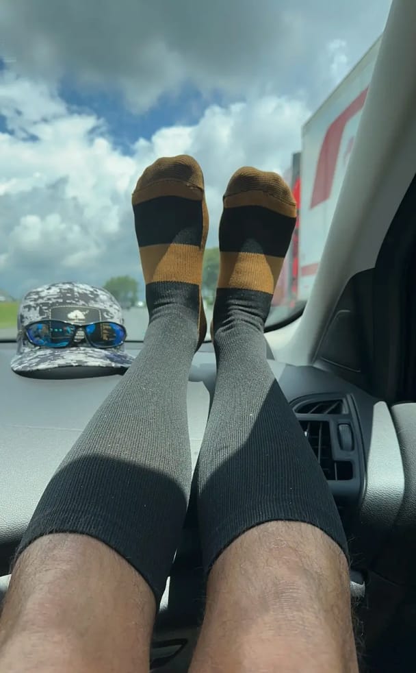 Customer photo review of Armadilo Performance Compression Socks