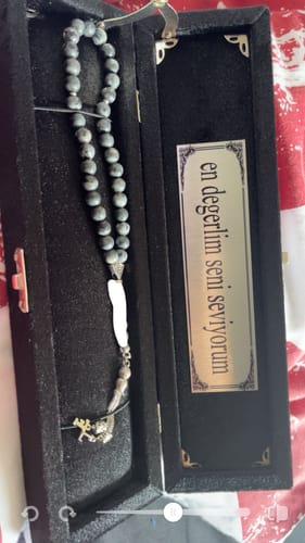 Customer photo review of Namen Tesbih aus Naturstein mit Box