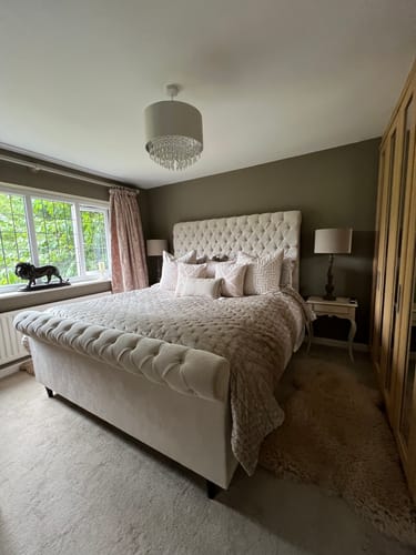 Customer photo review of Colorado Soft Cream Naple Chesterfield Sleigh Scroll Bed Frame