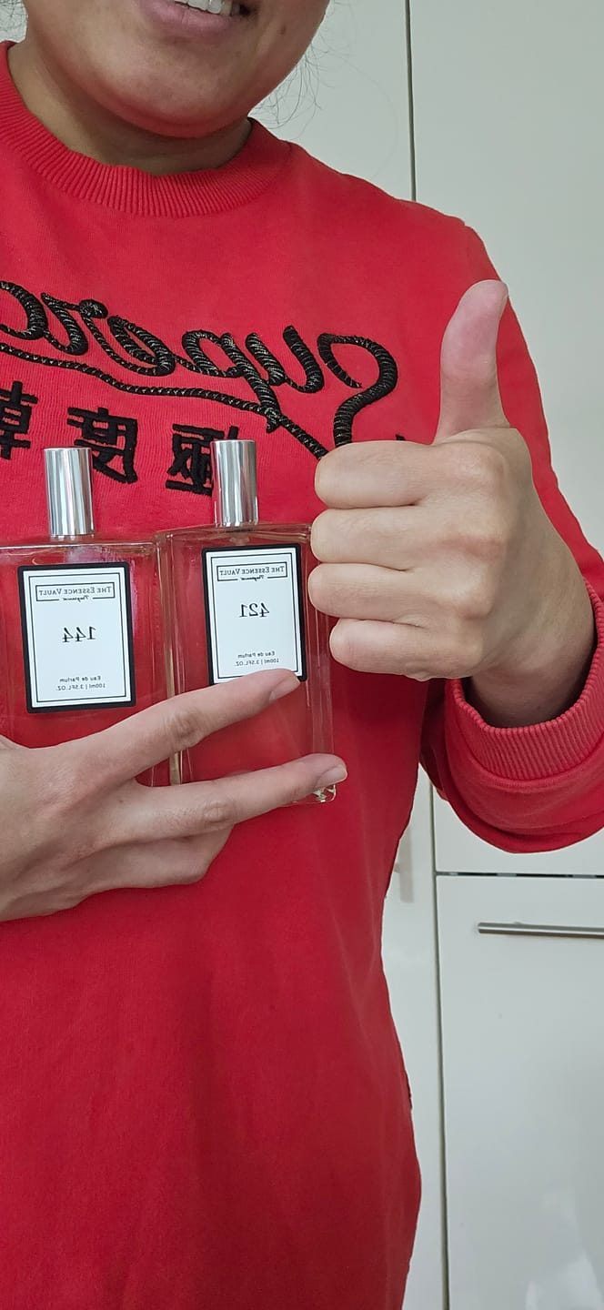 Customer photo review of Inspired by Santal 33 - 421