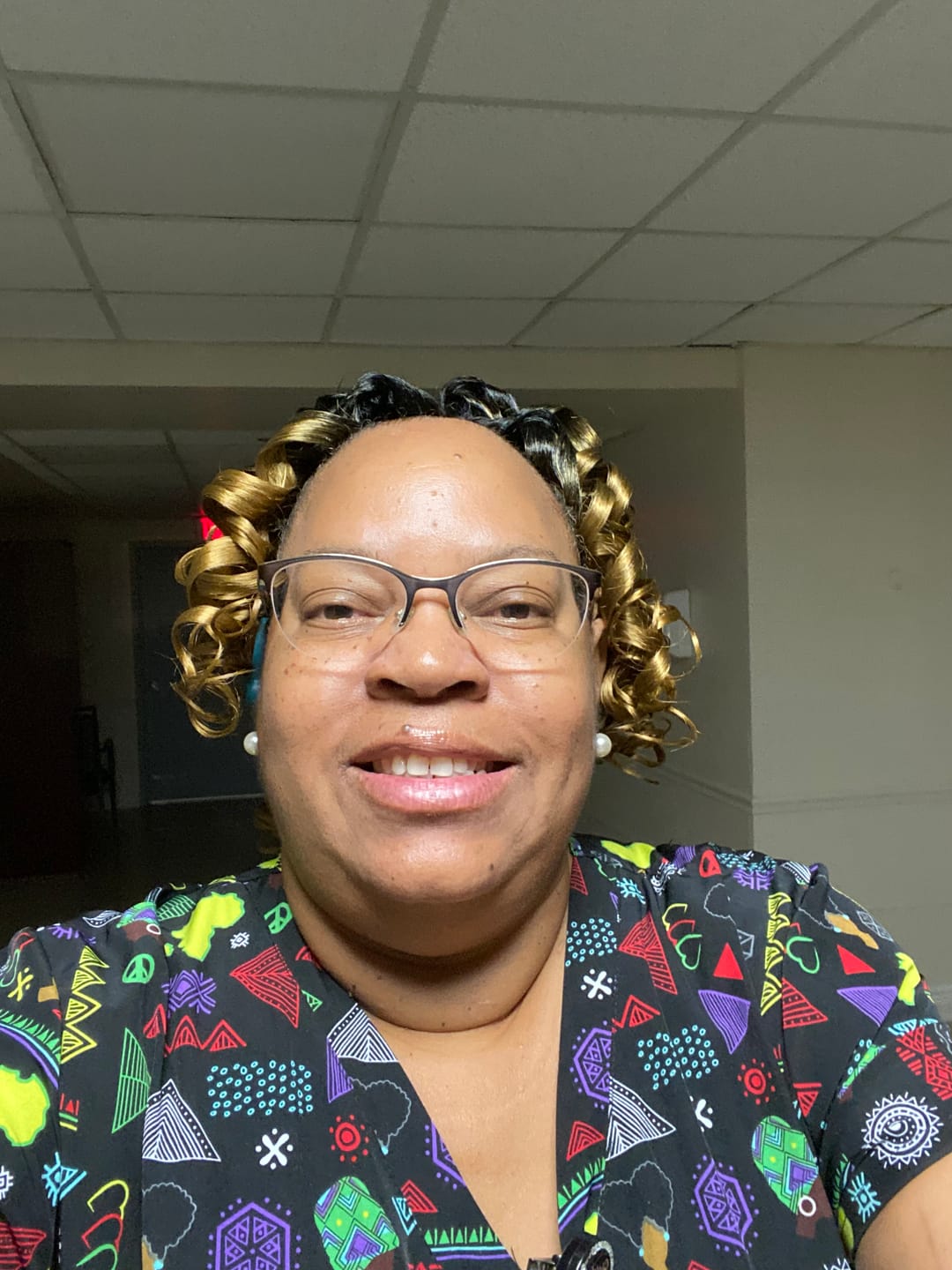 Customer photo review of Freetress YAKY CANDY CURL Ponytail