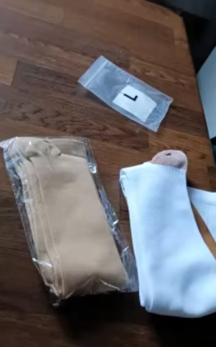 Customer photo review of Armadilo Performance Compression Socks