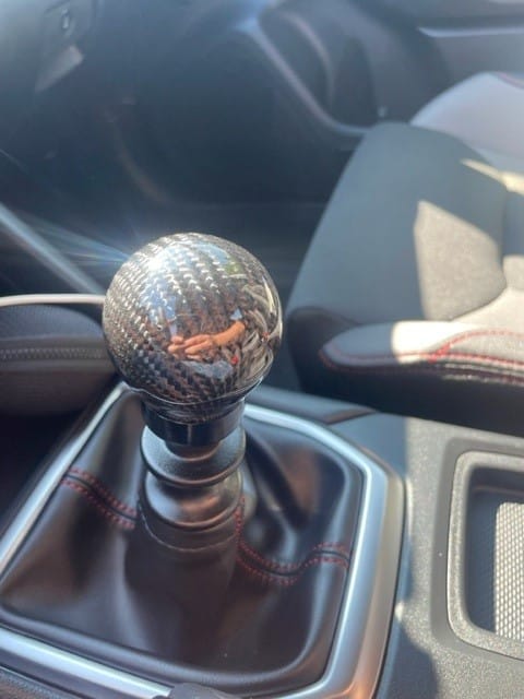 Customer photo review of Weighted Black Carbon Fiber Shift Knobs