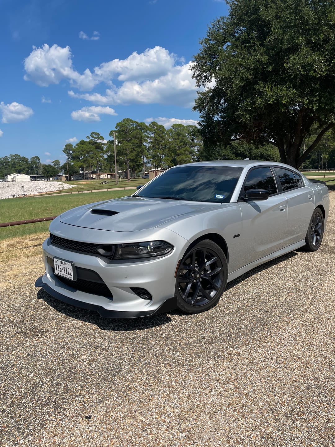 Customer photo review of 2015-Up Dodge Charger SRT Track Package Front Splitter