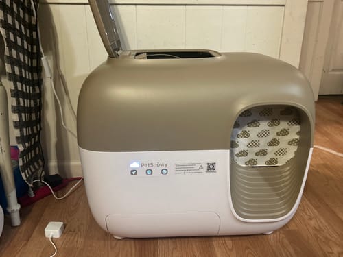 Customer photo review of Self-Cleaning Litter Box