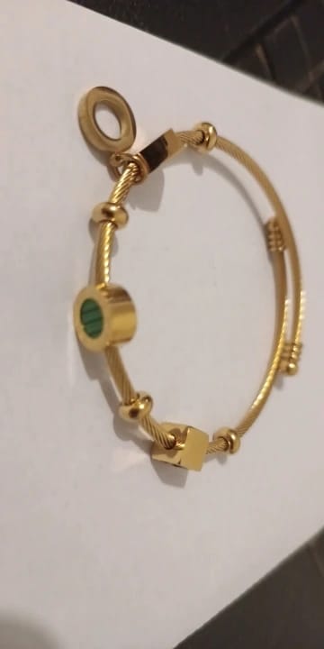 Customer photo review of Malachite Roman Charm Bangles Bracelet