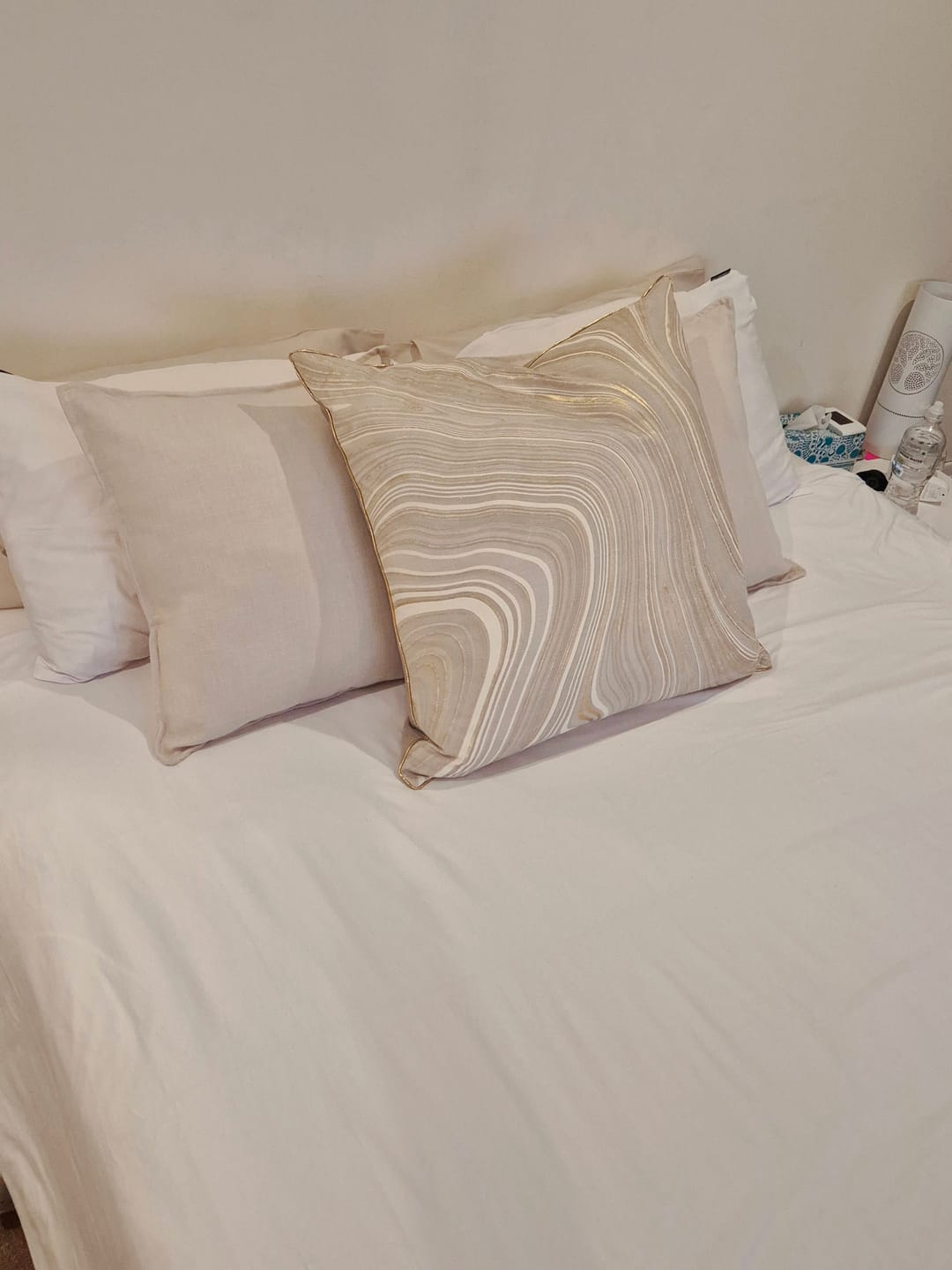 Customer photo review of Scandinavian White Duvet Cover Set