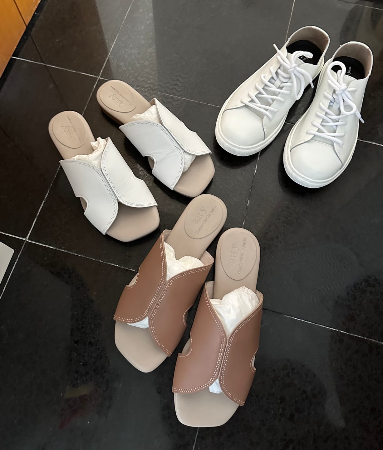 Customer photo review of Original Leather Sneakers - Snow White