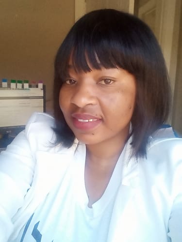 Customer photo review of NALEDI - Brazilian Fringe Bob