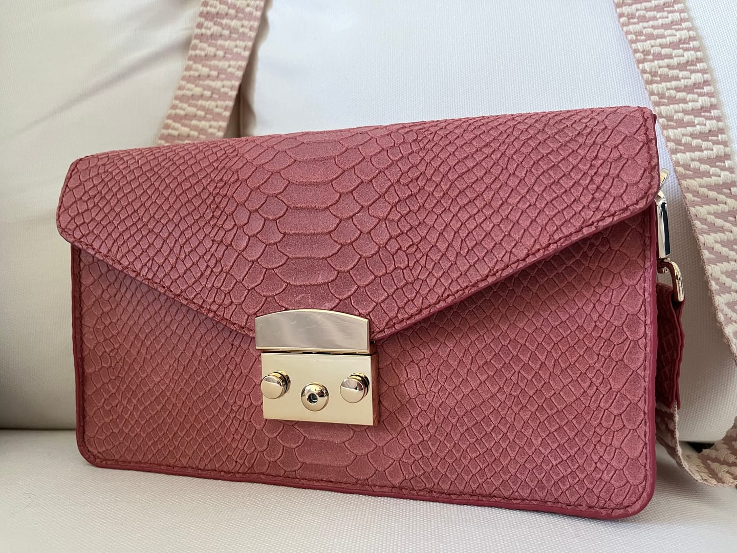 Customer photo review of DIY-Box: The Ultimate Crossbody