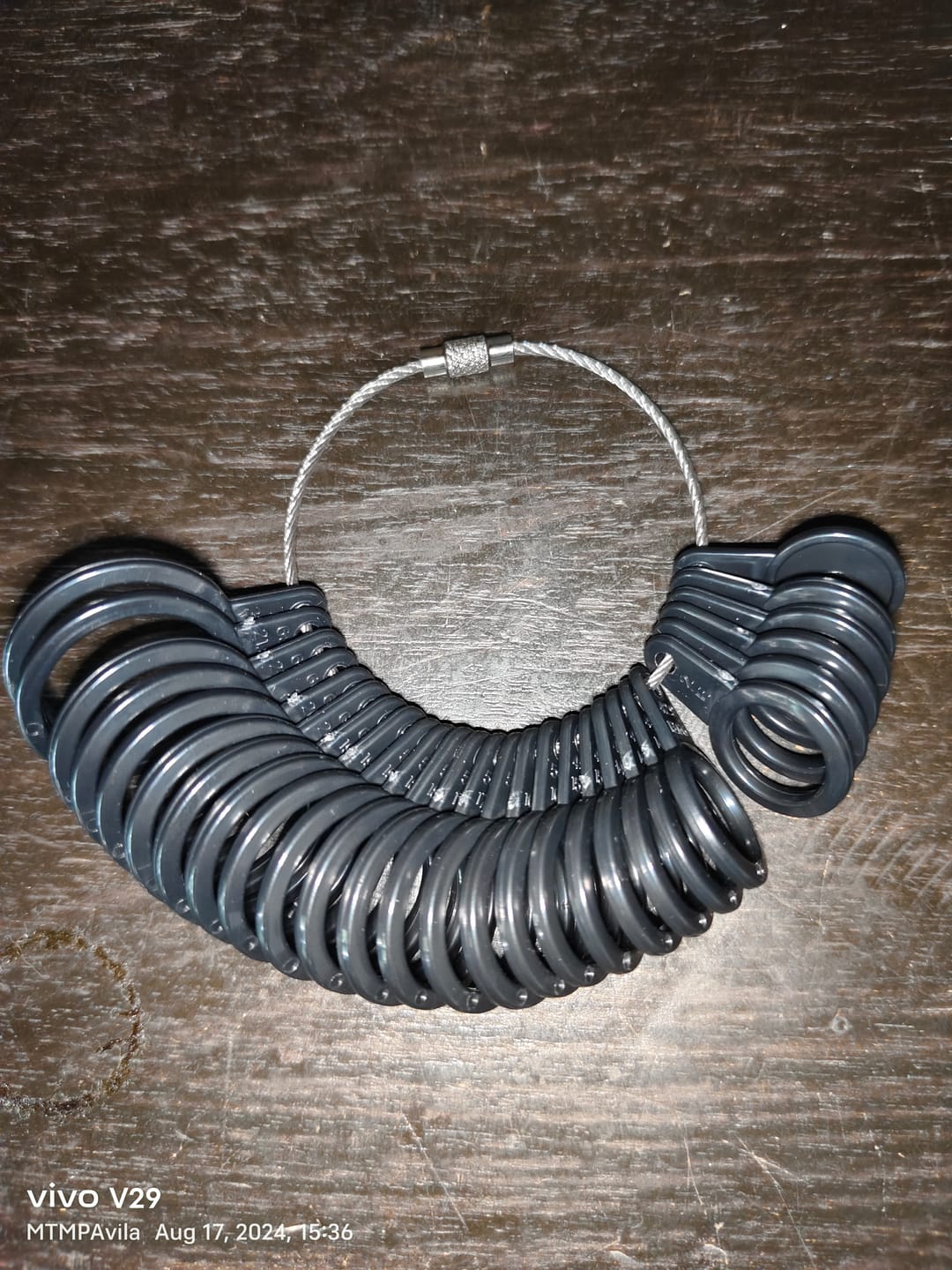 Customer photo review of B&CO Ring Sizer