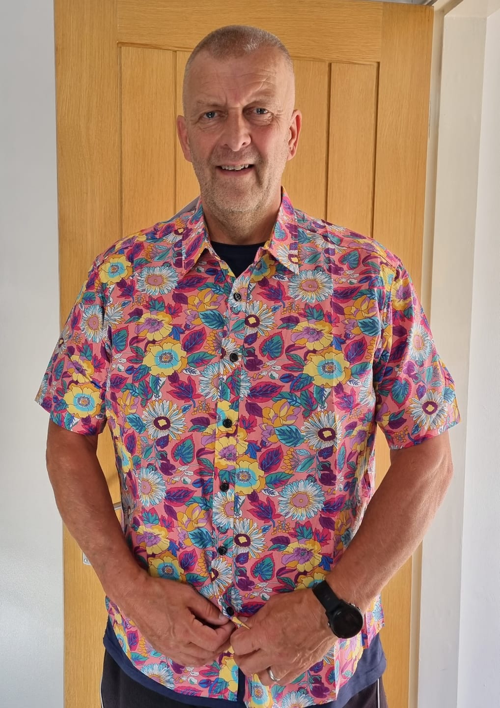 Customer photo review of Men's Pink Floral 100% Cotton Breathable Summer Short Sleeve Hawaiian Button Up Shirt
