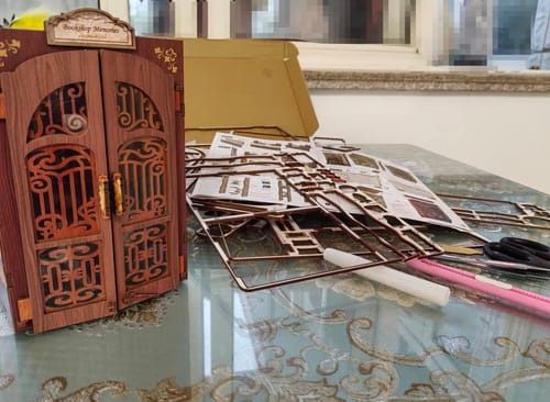 Customer photo review of Count Cat's Study Book Nook