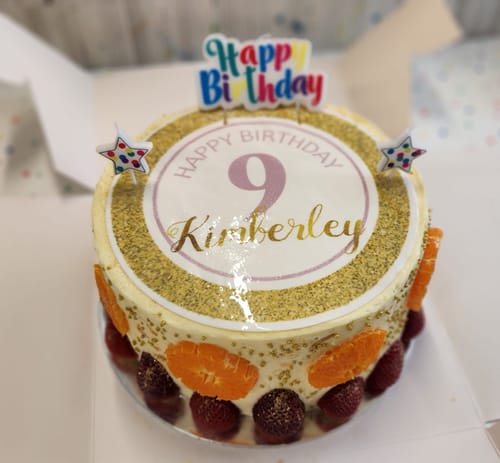 Customer photo review of Birthday Pink & Gold - Edible Icing Image