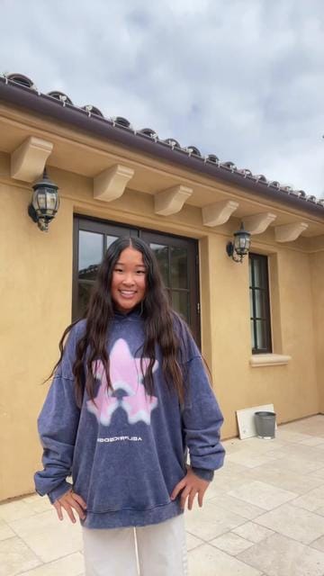 Customer photo review of Aelfric Eden Oversized Blurring Star Hoodie