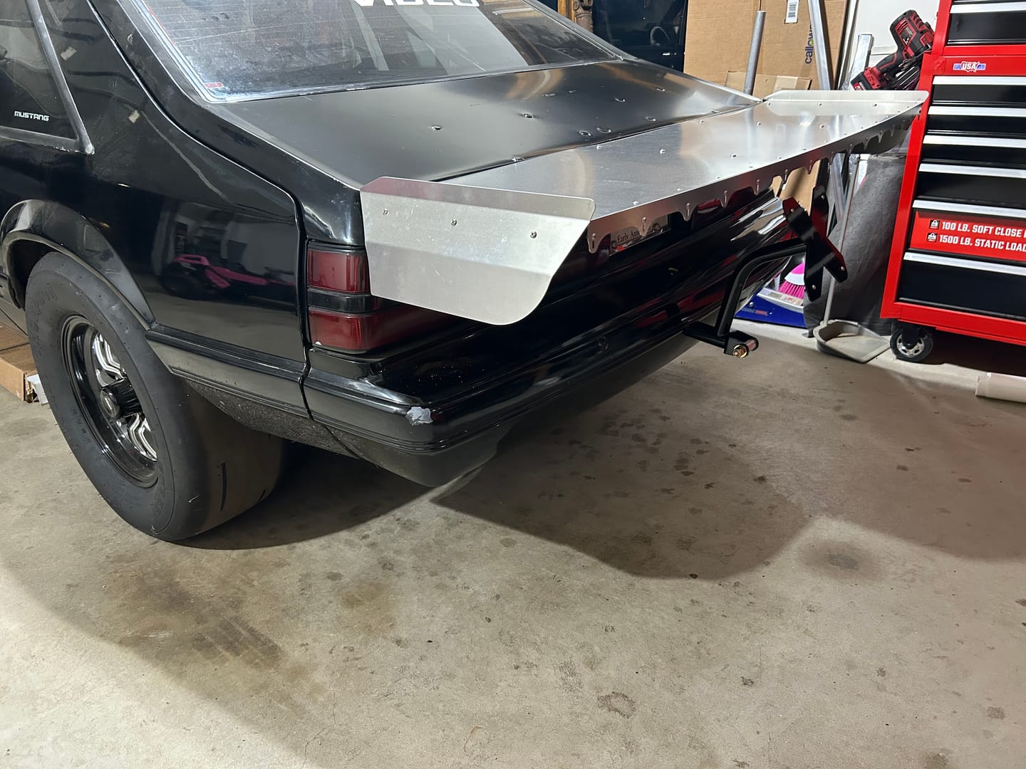Customer photo review of Motion Raceworks Foxbody Mustang Hatchback 15" Strutless Drag Wing 31-140