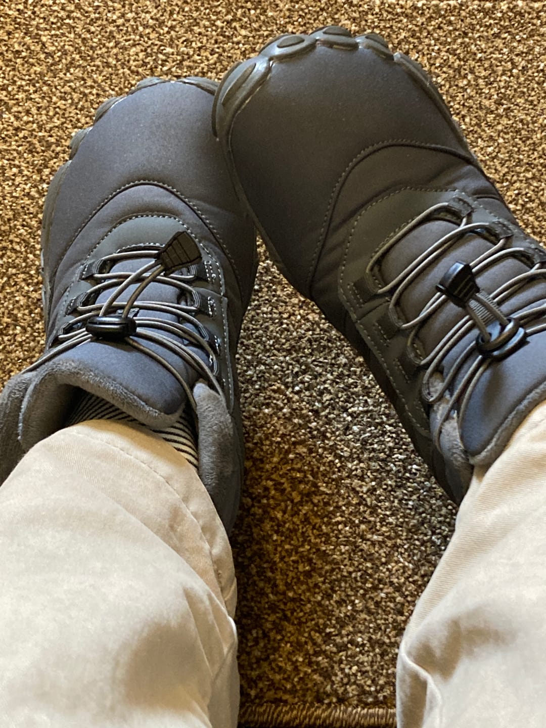 Customer photo review of Kasdava Pro -  Non-slip & Water-resistant Winter Barefoot Shoe