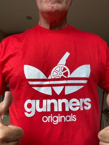 Customer photo review of GUNNERS ORIGINALS T Shirt