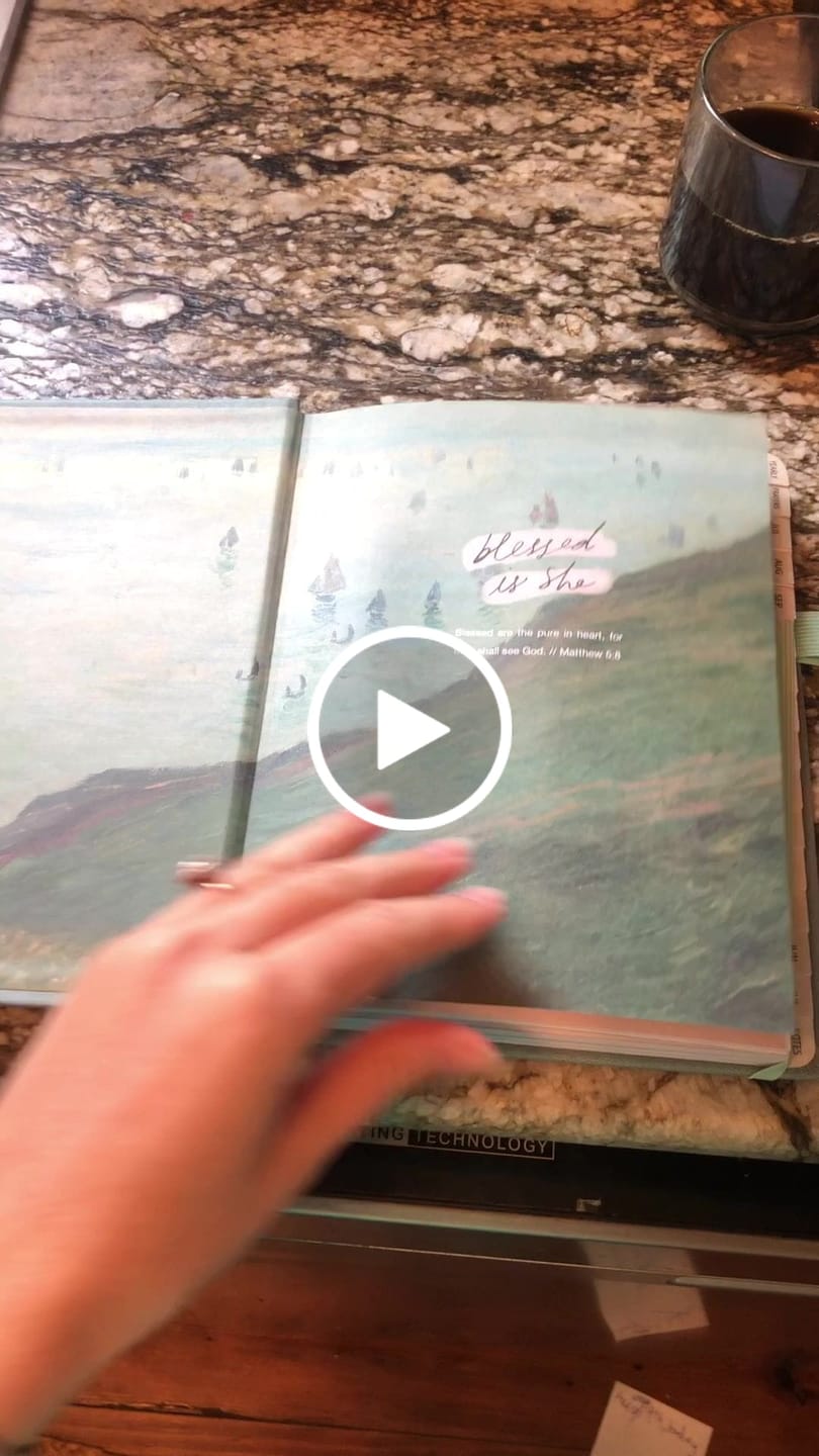 Customer video review of 2024-25 Academic Catholic Liturgical Planner // Mini Layout