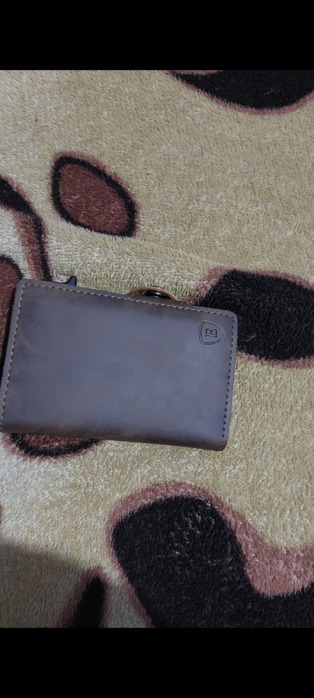 Customer photo review of E-DARK BROWN