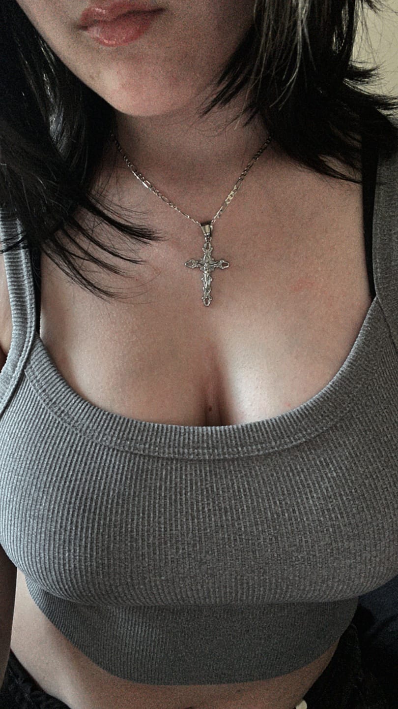 Customer photo review of CRUCIFIX CROSS PENDANT