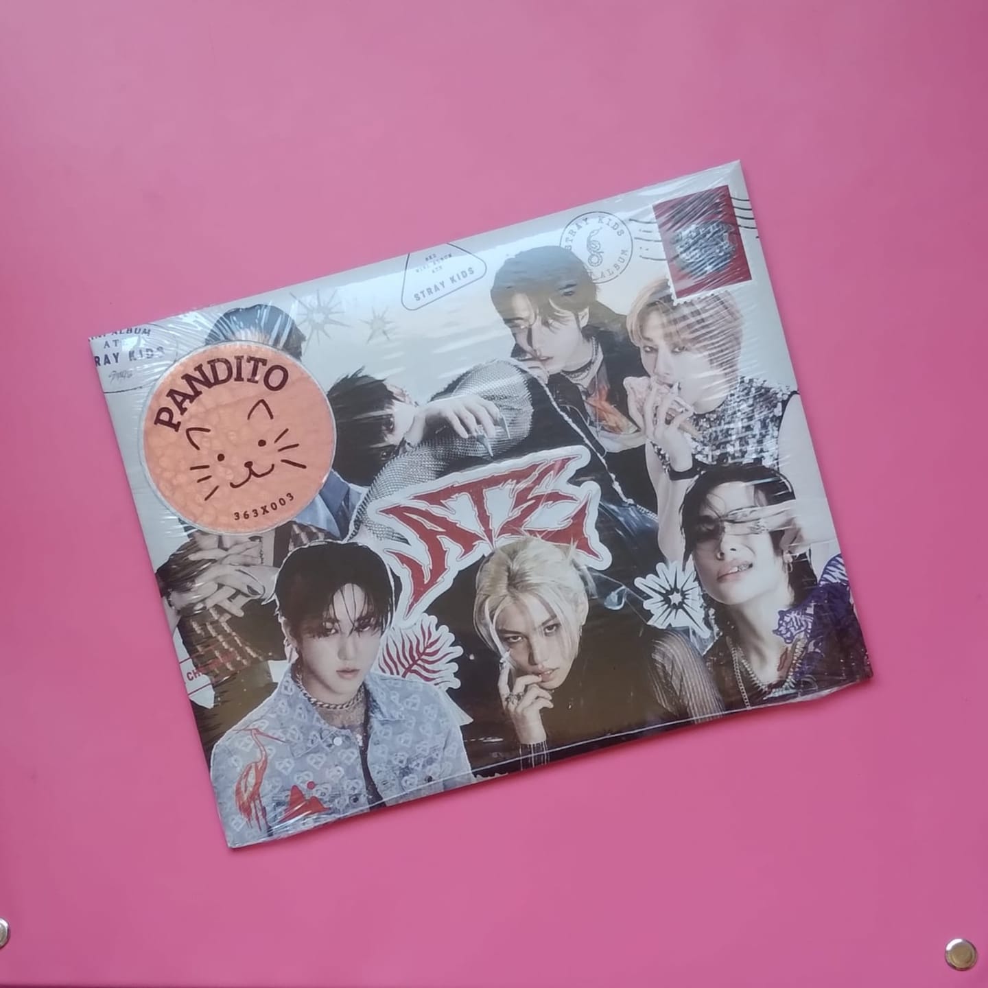 Customer photo review of STRAY KIDS - ATE ALBUM LETTER VER RANDOM