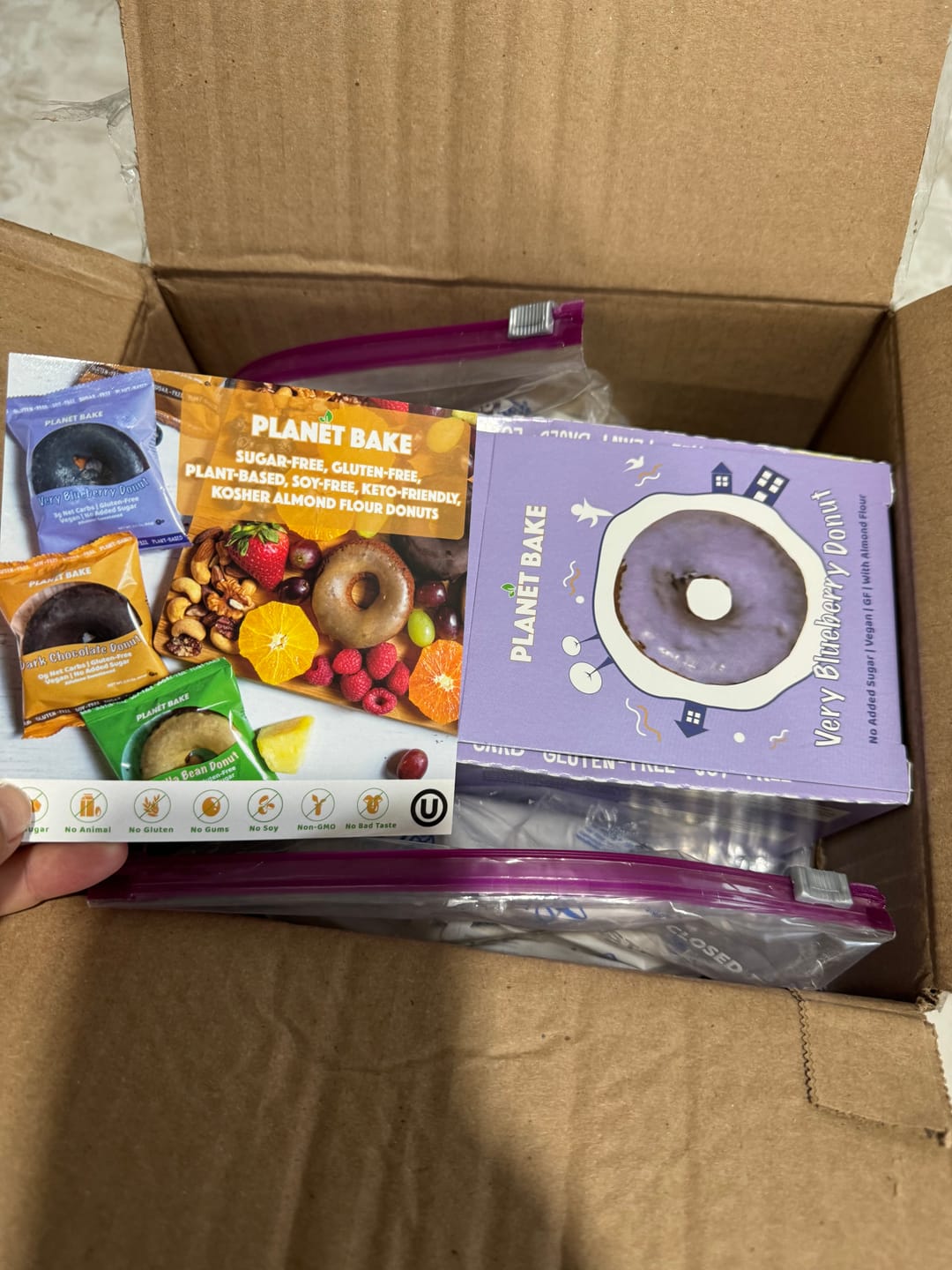Customer photo review of Mixed Flavor Donut Box (8pack)