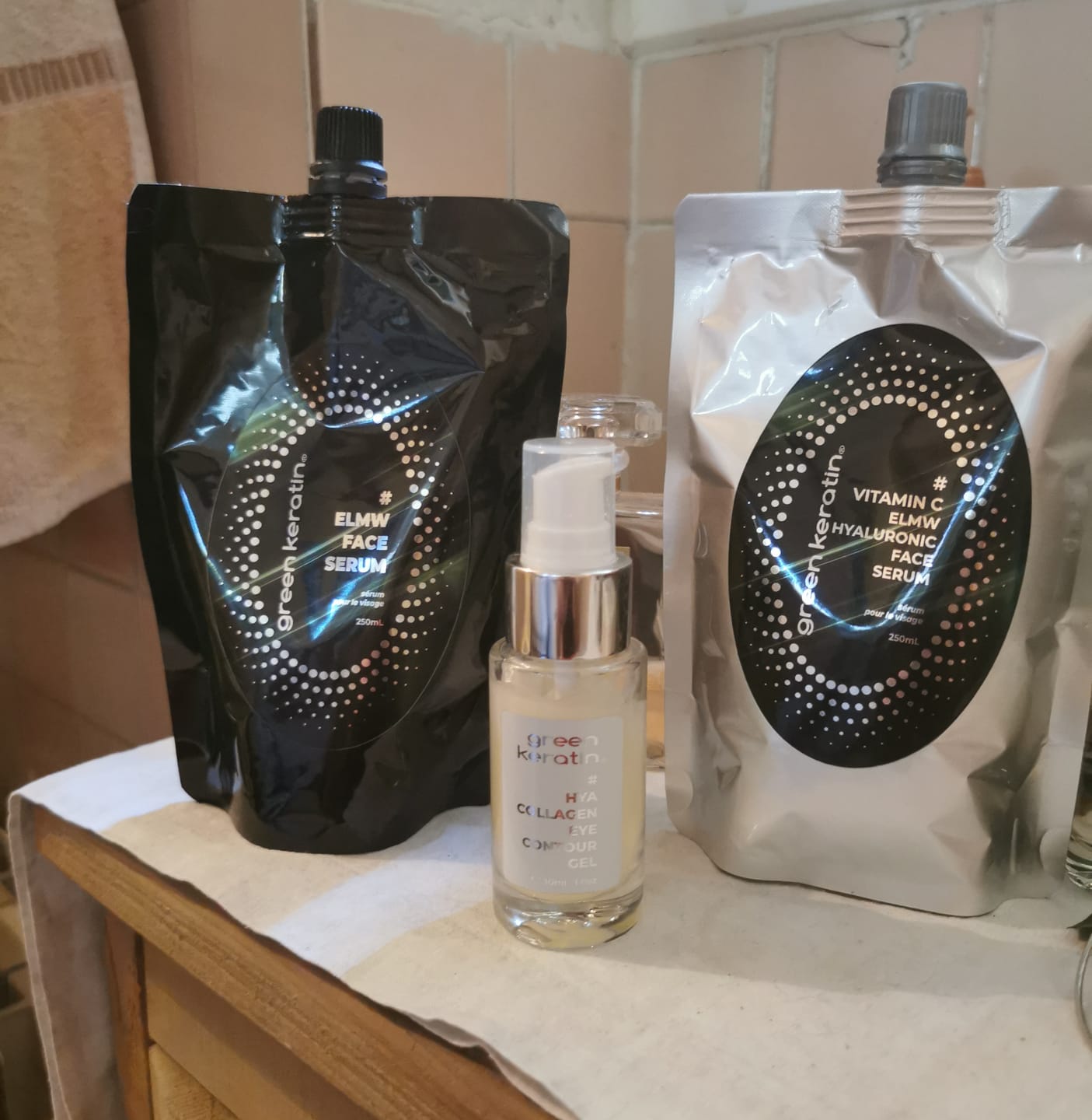 Customer photo review of HYACOLLAGEN - Gel pour le Contour des Yeux