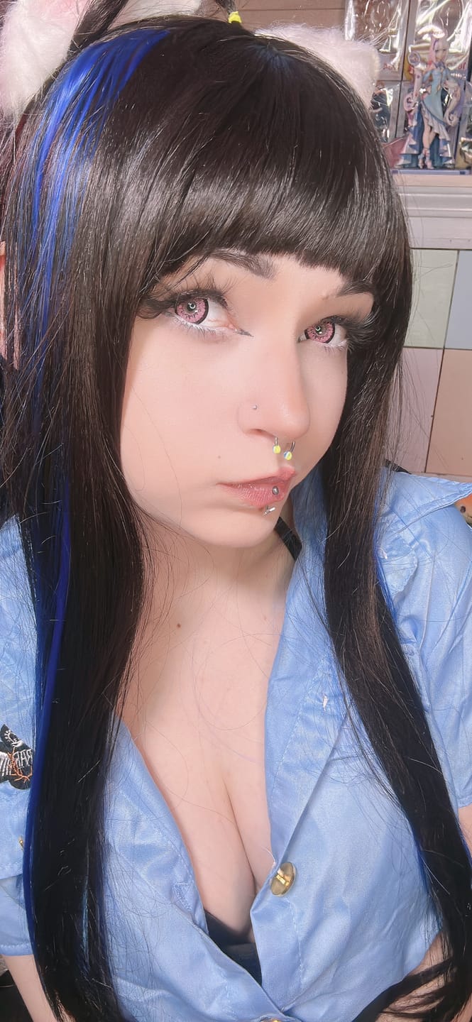 Customer photo review of DollyEye Pink