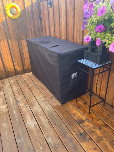 Customer photo review of Winter Covers for 24" Tall Planter Boxes