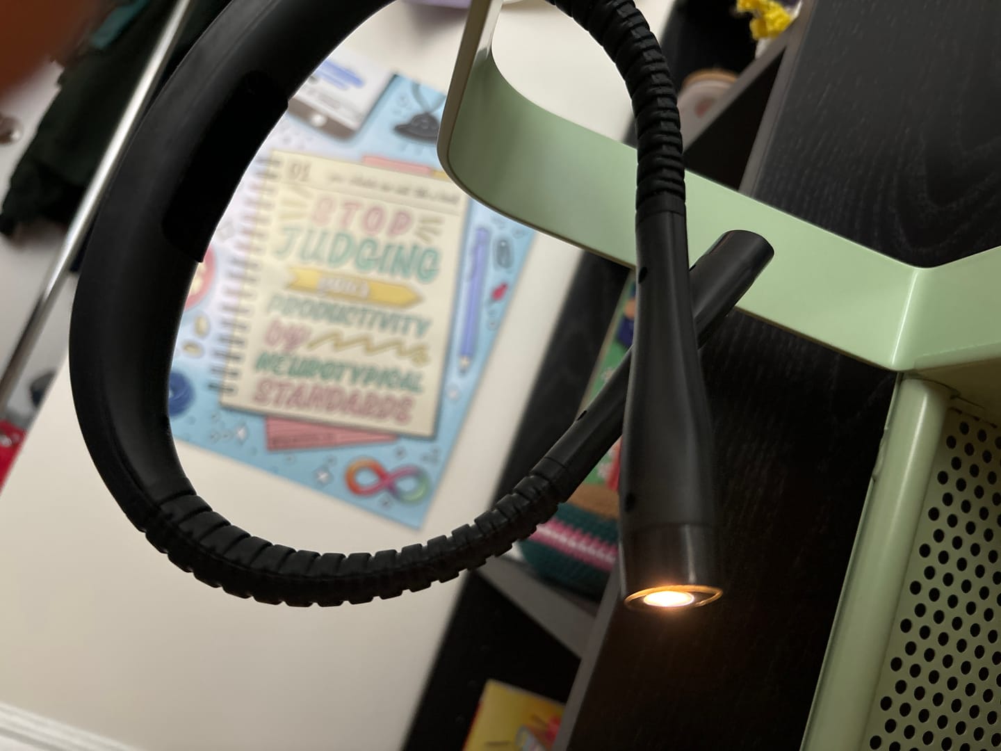 Customer photo review of Crocheting/Knitting Neck Lamp