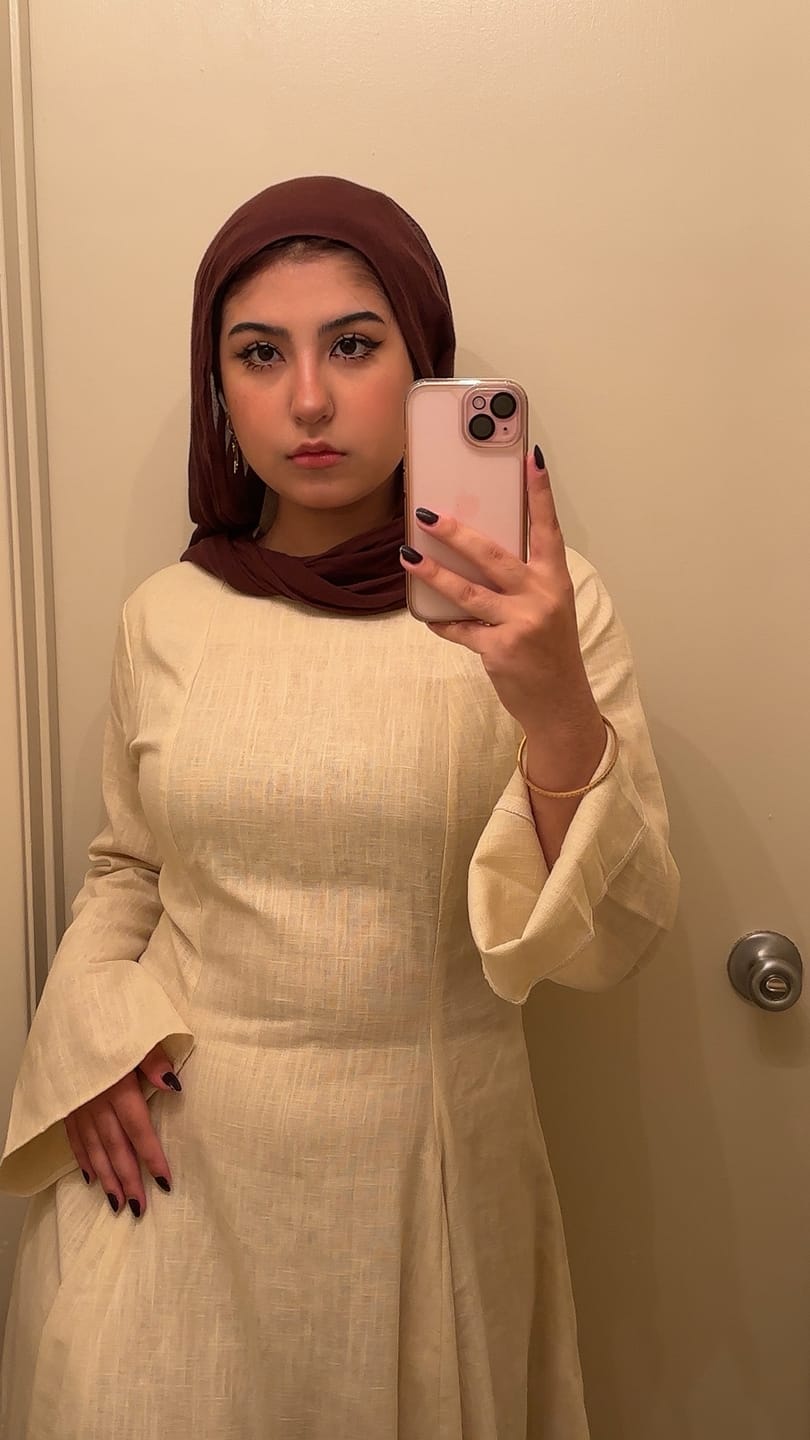 Customer photo review of Linen Lace-Up Dress in Lemon