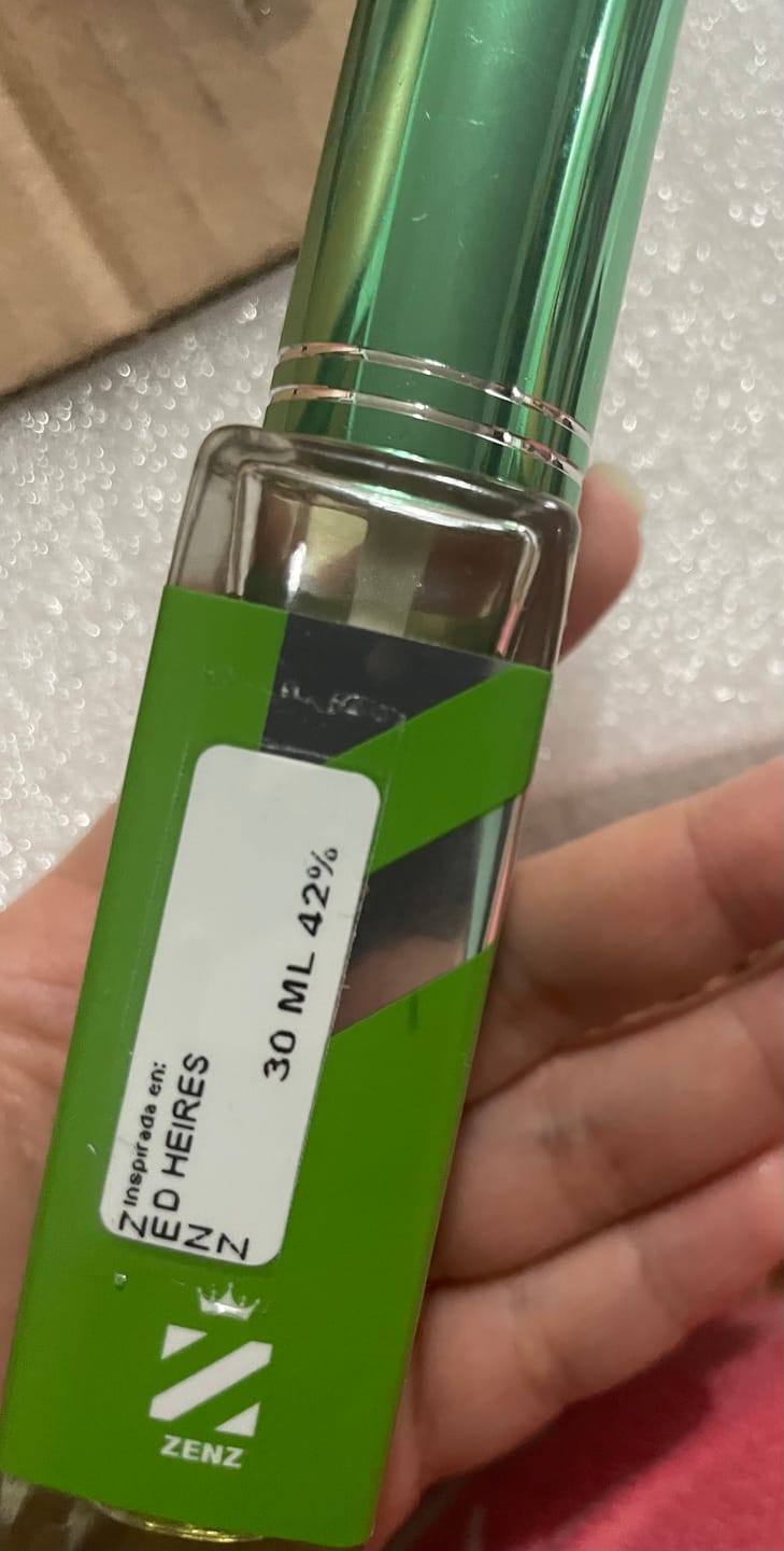 Customer photo review of Perfume Tendencia D HEIRES zenz