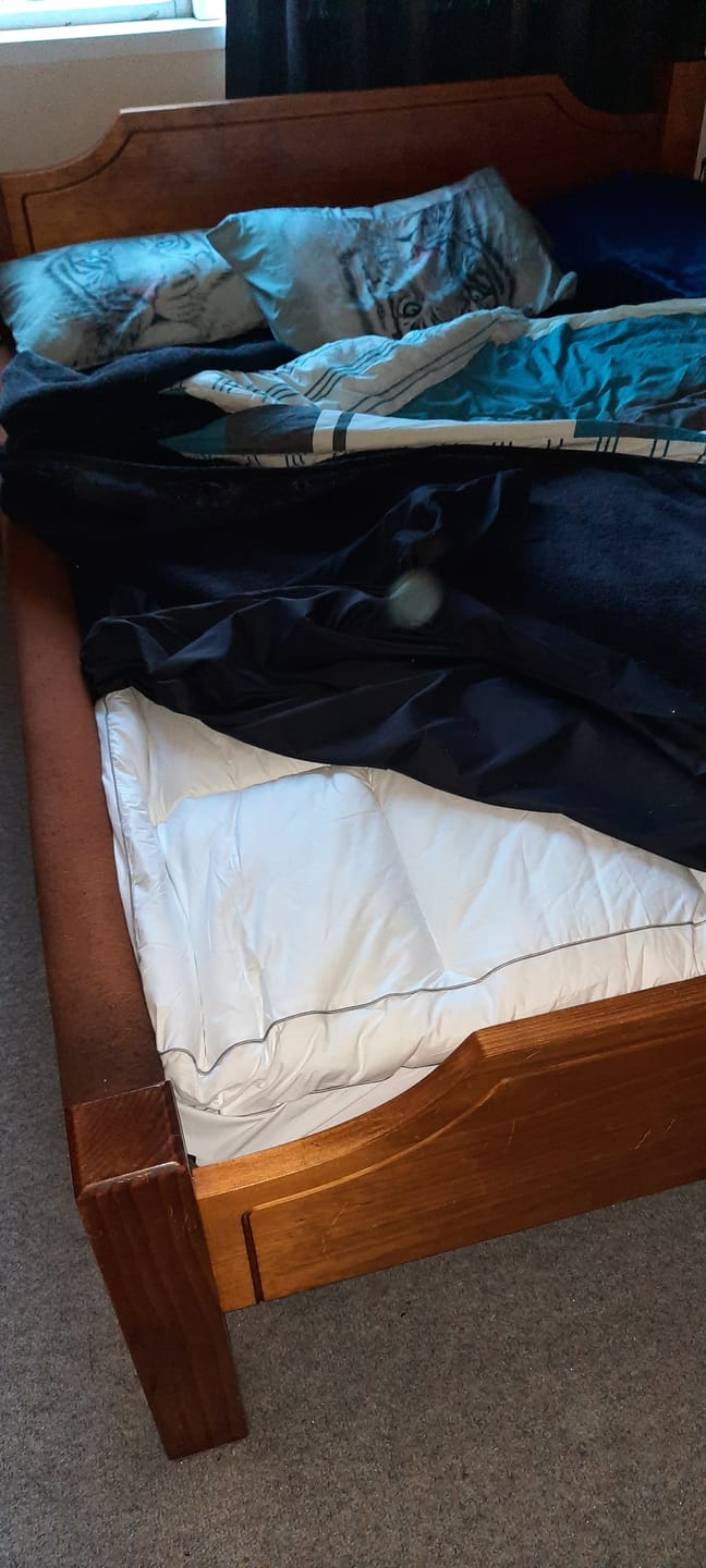 Customer photo review of Muscle Mat Luxury Mattress Topper