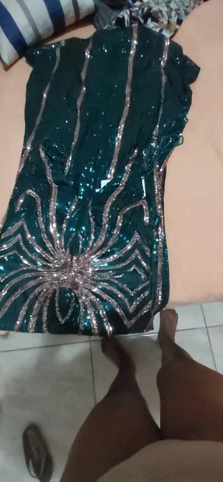 Customer photo review of Paityn Maxi Dress