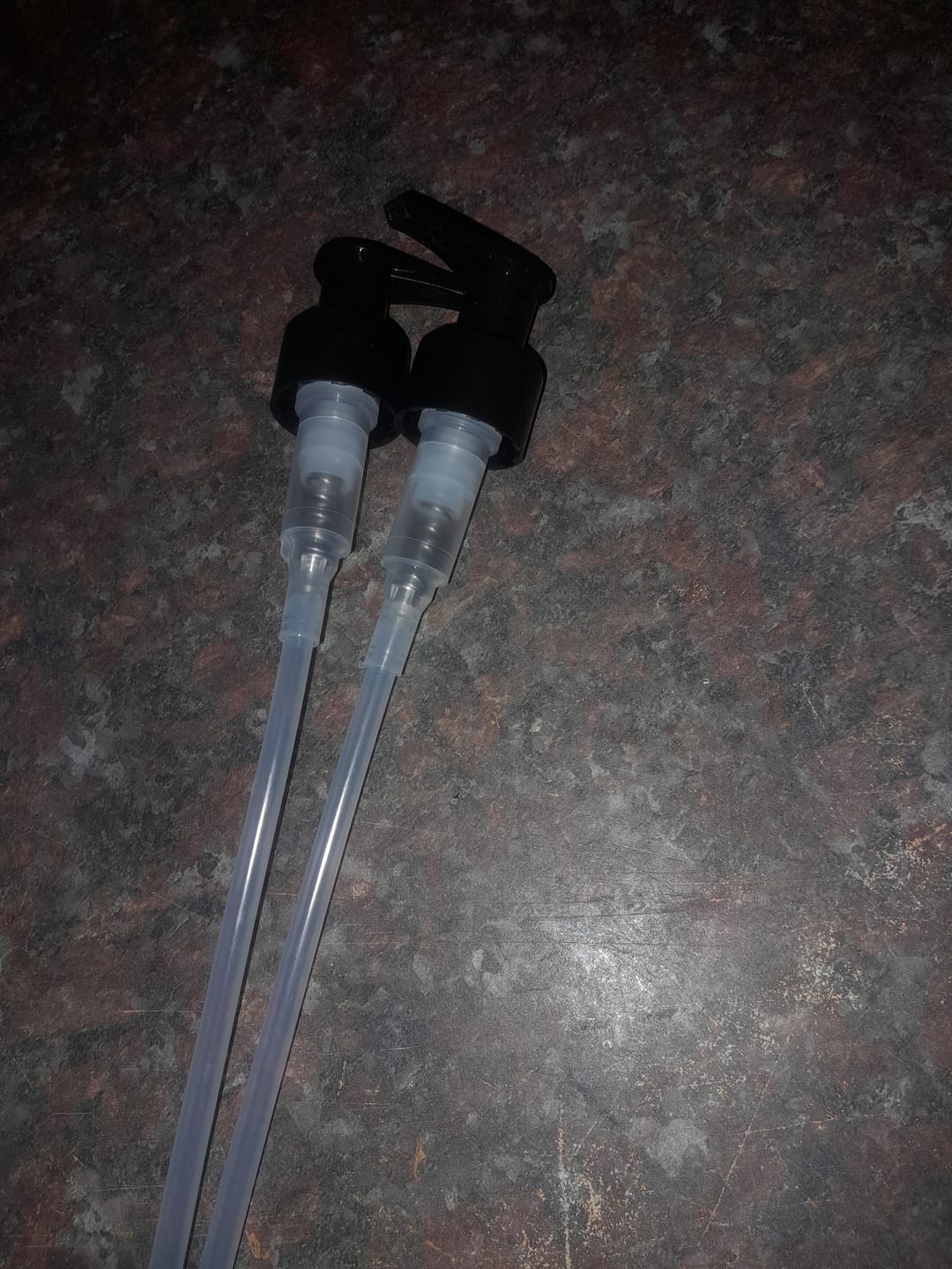 Customer photo review of Lotion Pump (24 mm) - Black