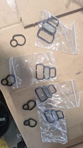 Customer photo review of Redline Solenoid Valve Gasket Kit for Honda Civic & Del Sol 15825-P2M-005 / 36172-P08-015
