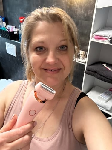 Customer photo review of Vixinx SkinGlow™ Pro - Nano shaving device for a soft skin