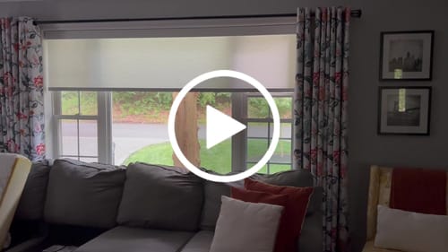 Customer video review of SmartWings Motorized Light Filtering Roller Shades 70% Blackout Essential